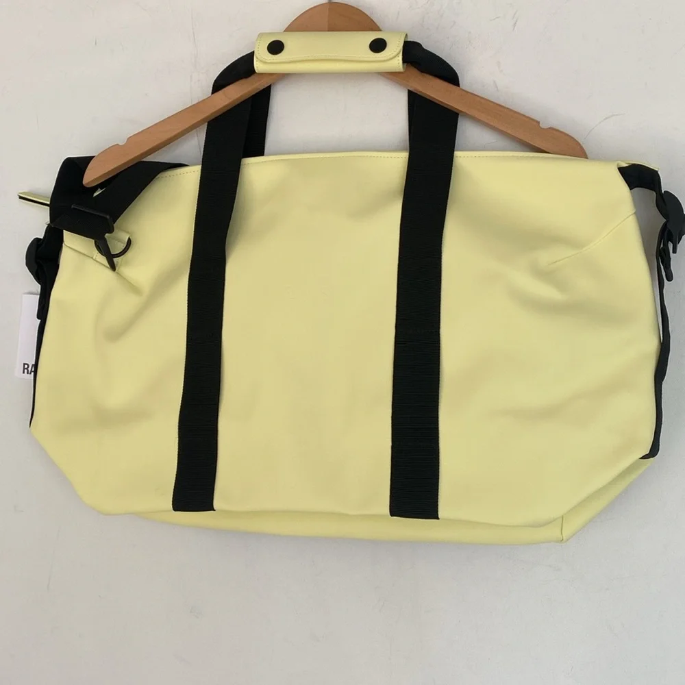 (A11) Rains Weekend Bag Small in Straw, NWT,‎ Unisex